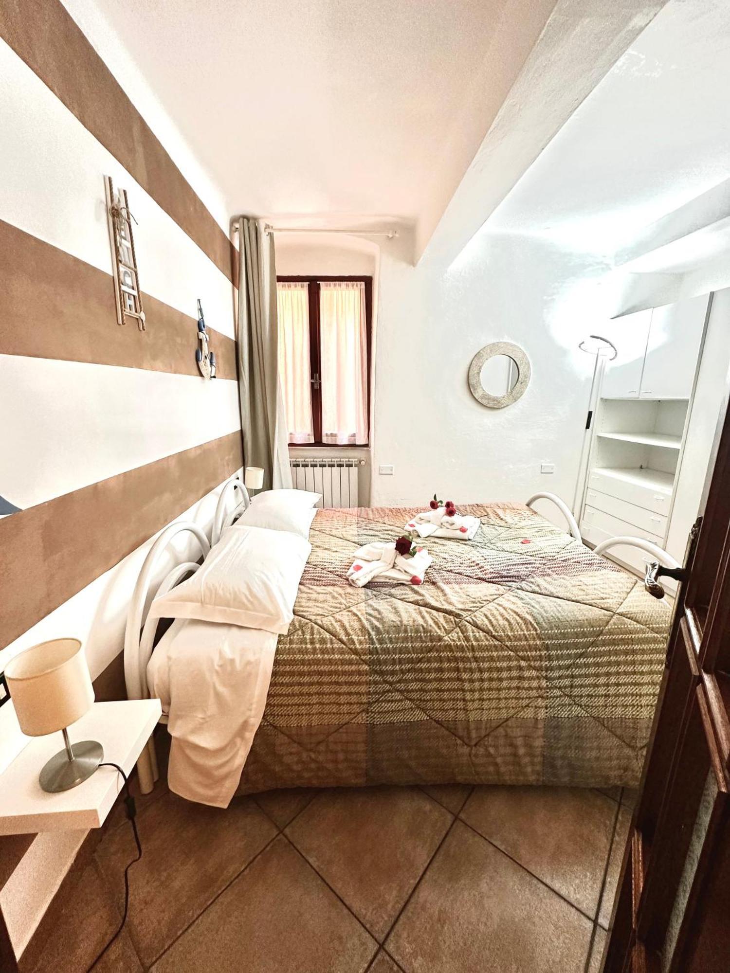Ubetty Village Center Two-Bedrooms Apartment 5Terreparco Риомаджиоре Экстерьер фото